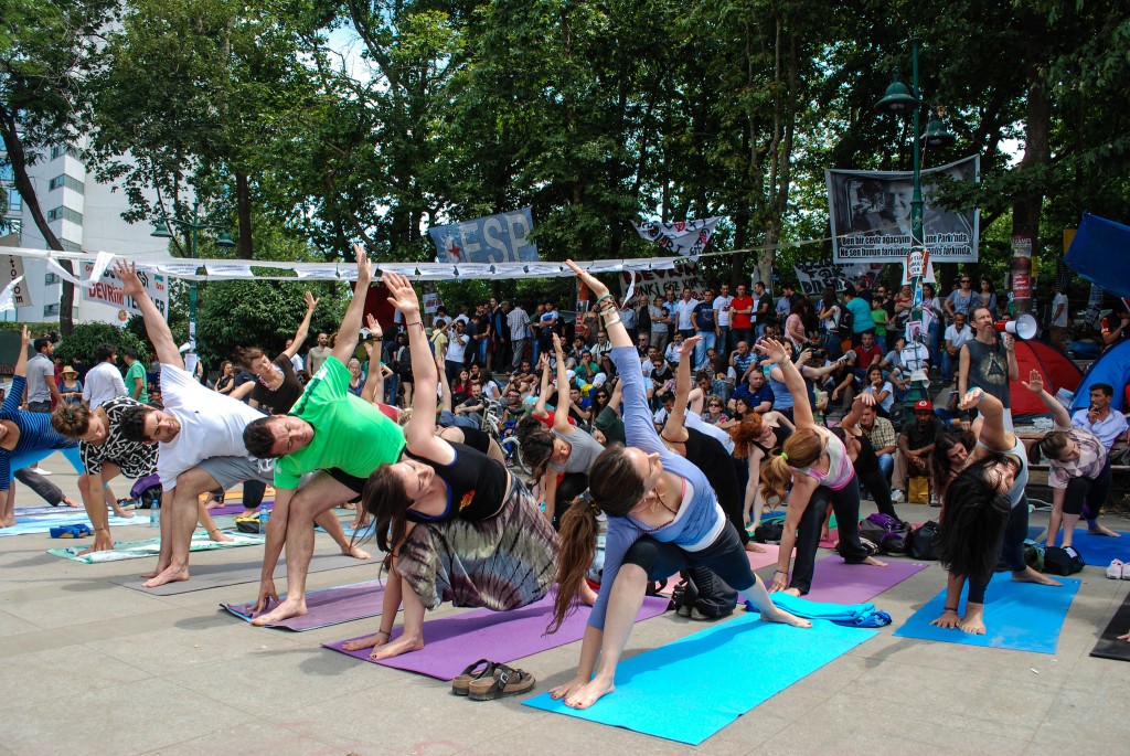So-called "terrorists" do yoga at Taksim. Photo: Mr Ush / Flickr