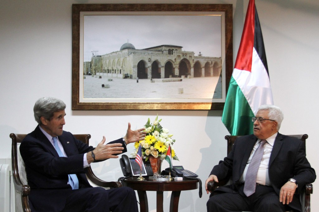 U.S. Secretary of State John Kerry talks peace with PA Chairman Mahmoud Abbas. Photo: Issam Rimawi / Flash90