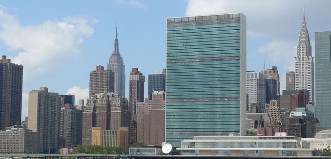 FeaturedImage_2014-08-10_WikiCommons_1024px-United_Nations_Chrysler_and_Empire_State_Building