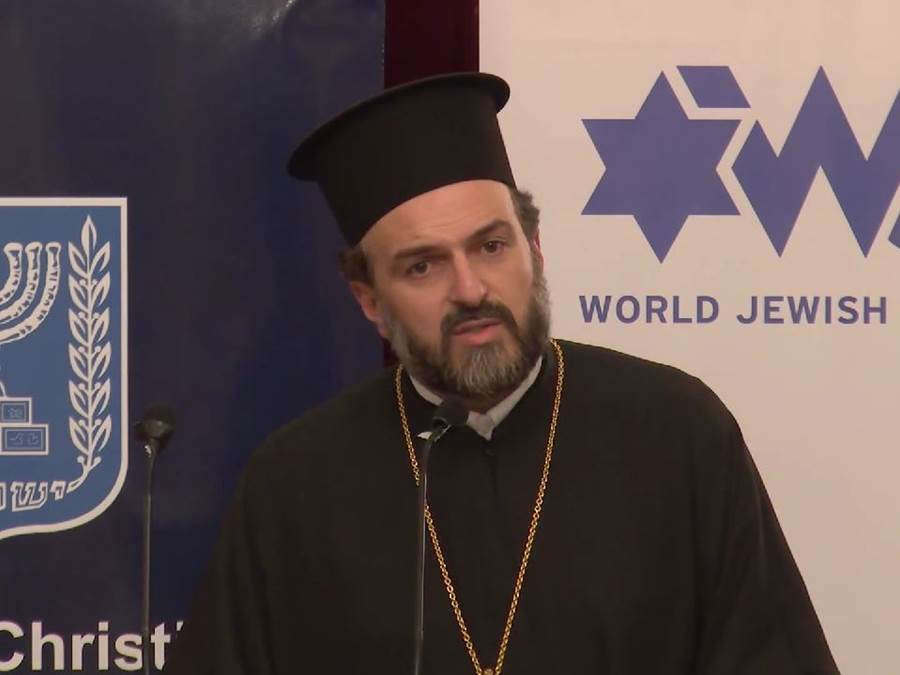 Father Gabriel Naddaf of Nazareth, an Arab-Israeli Greek Orthodox priest, has issued a call to Arab Christians to serve in the IDF and integrate into Israeli society. Photo: ShalomYerushalayim1 / YouTube