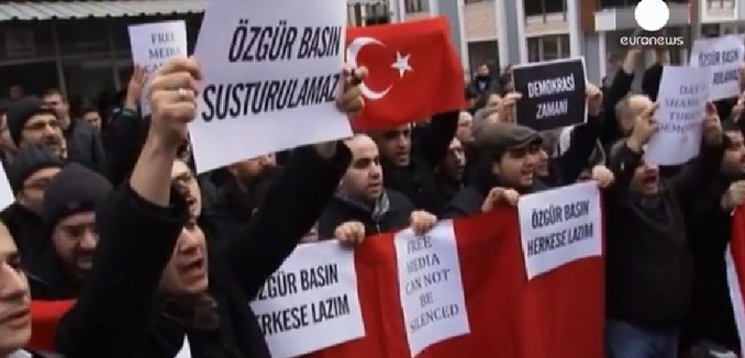 FeaturedImage_2014-12-14_214953_YouTube_Turkey_Arrests