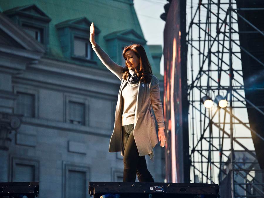 Argentine President Cristina Fernández de Kirchner appears at a concert, May 25, 2014. Photo: Ministerio de Cultura de la Nación Argentina / flickr