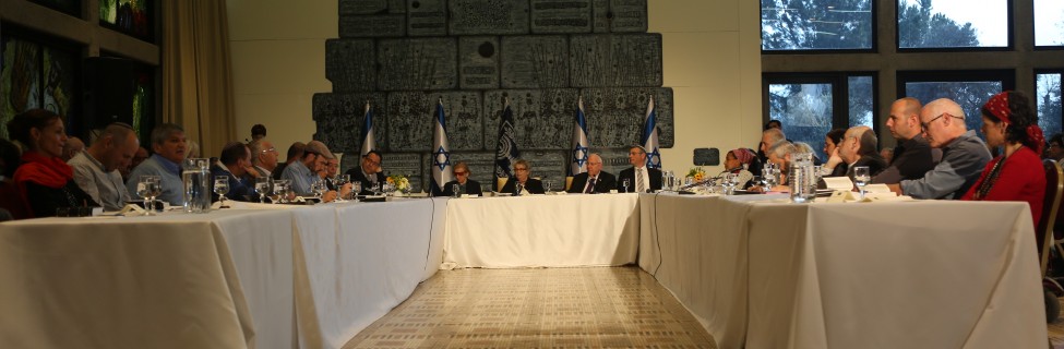 A 929 study session takes place at the residence of the President of Israel. Photo: Dafna Talmon