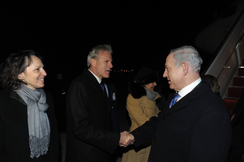 Israeli Prime Minister Benjamin Netanyahu shakes hands with Israeli Ambassador to the United States Michael Oren as Netanyahu arrives in Washington, D.C., March 5, 2012. Photo: Amos Ben Gershom / Flash90