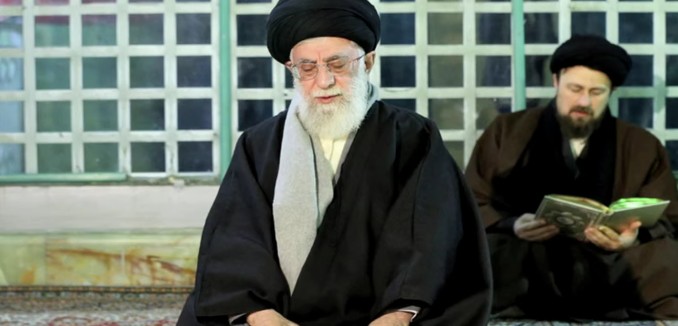 FeaturedImage_2015-06-26_103740_YouTube_Khamenei