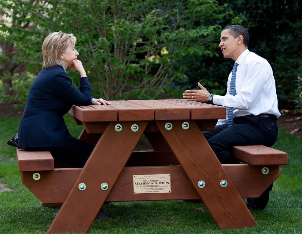1280px-Barack_Obama_and_Hillary_Clinton_speakings_together