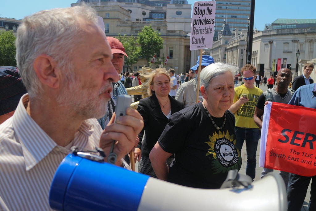Jeremy Corbyn speaks at a rally to protest the firing of an employee at the National Gallery, June 11, 2015. Photo: Steve Eason / flickr