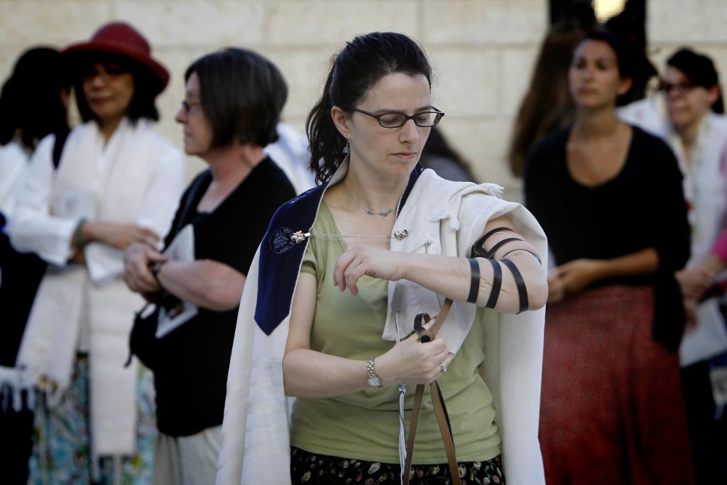 Women of the Wall pray at the Western Wall, June 29, 2014. Photo: Miriam Alster / Flash90