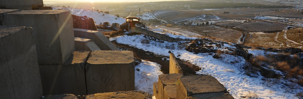 An Israeli outpost on the Golan Heights, overlooking the Syrian border. Photo: Mendy Hechtman / Flash90