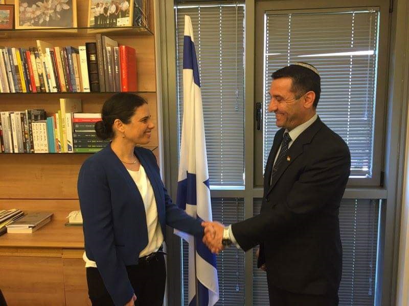 Sherzad Mamsani meets with Israeli Justice Minister Ayelet Shaked. Photo courtesy of Sherzad Mamsani