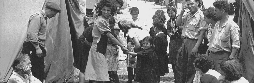 A ma’abara (refugee absorption center) in Israel, 1950. Photo: Jewish Agency for Israel / flickr