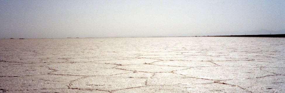 Dasht-e Kavir, Iran’s Great Salt Desert. Photo: Jeanne Menj / Wikimedia