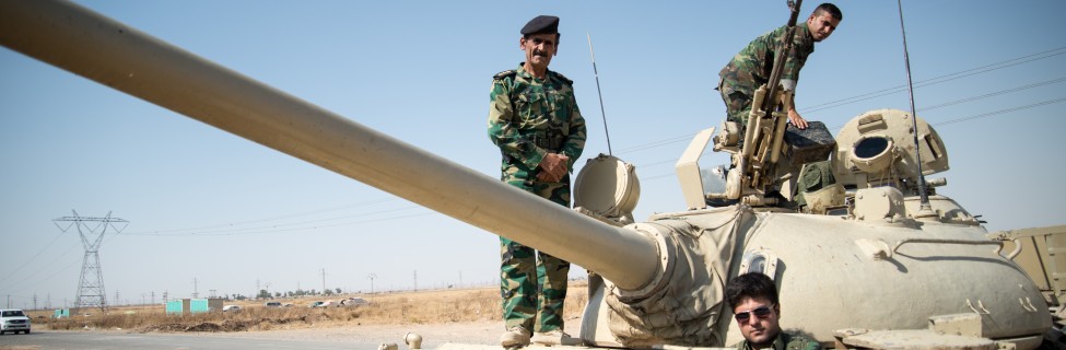 Peshmerga_on_a_T-55-Tank_outside_Kirkuk_in_Iraq. dh