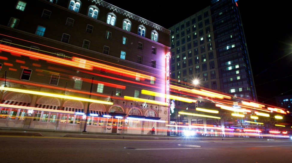 Sainte Claire Hotel, San Jose, California. Photo: Ed Schipul / flickr